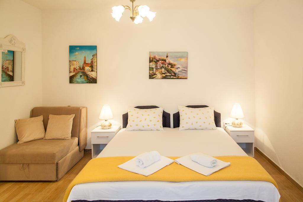 Apartments & Rooms Jelka โกตอร์ ภายนอก รูปภาพ