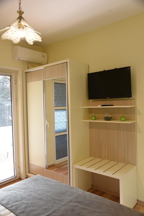Apartments & Rooms Jelka โกตอร์ ภายนอก รูปภาพ